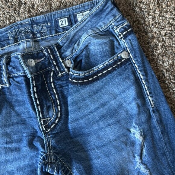 Miss Me 27 Light Wash Distressed Skinny Jeans - Picture 4 of 11